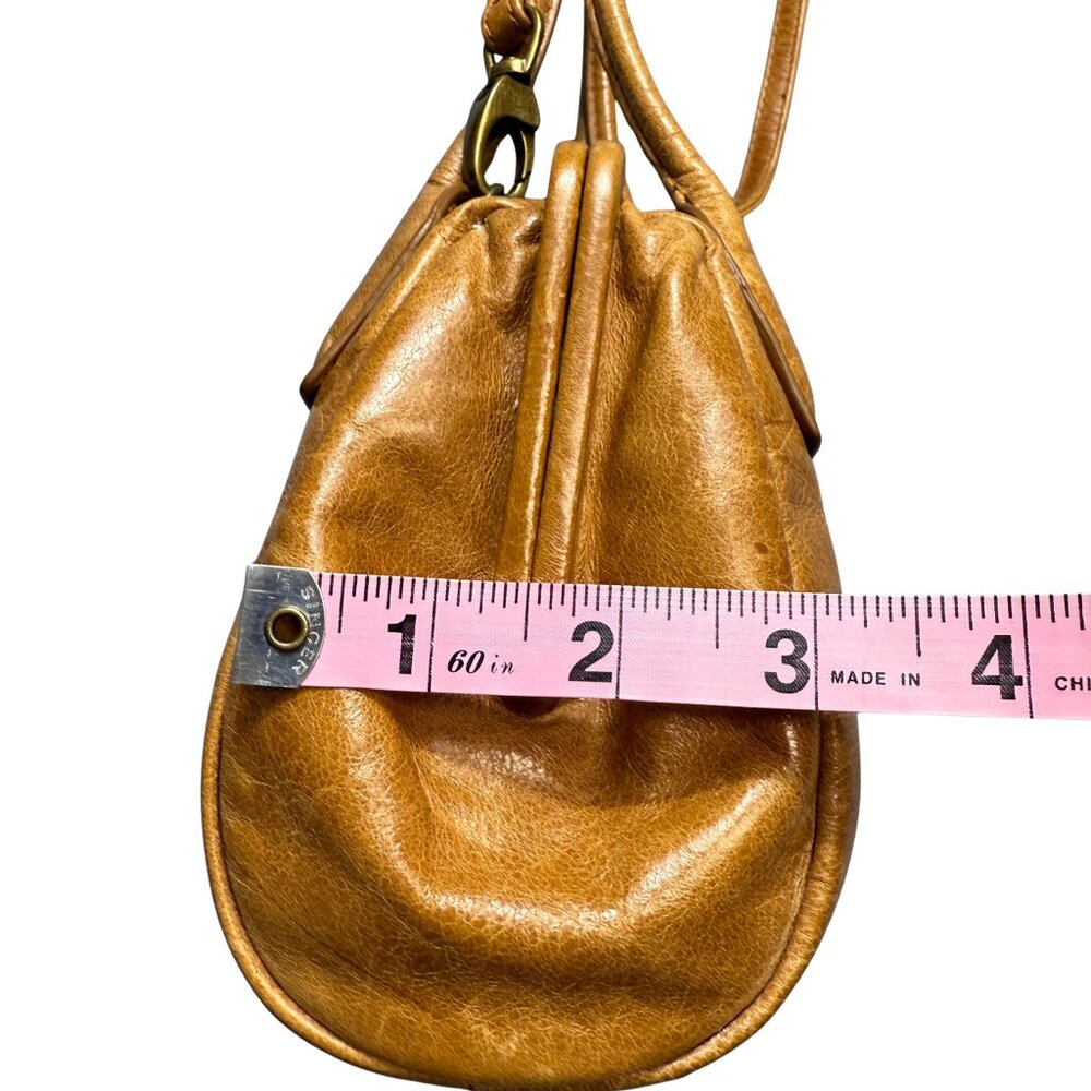 VINTAGE HOBO INTERNATIONAL LEATHER PURSE - Picture 4 of 7